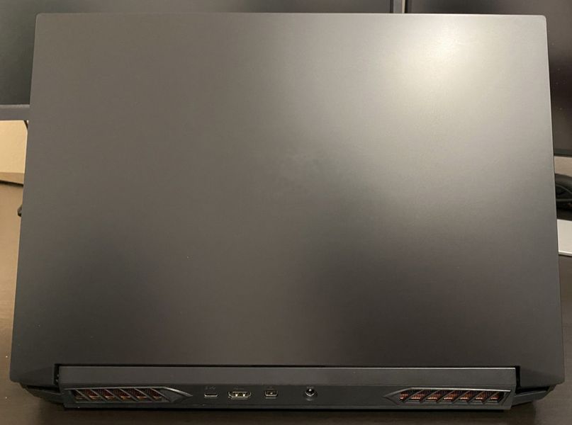 Maingear Clevo NH57AF1 (Ryzen 9 3900, 32GB, 1TB SSD, RTX 2070 8GB) laptop_clevo_2070 фото