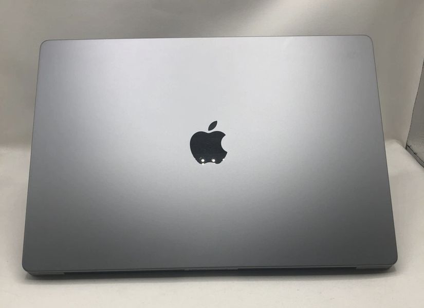 APPLE MacBook Pro 2021 16", Apple M1 Pro Chip, 16 GB RAM, 512 GB SSD laptop_m1_pro_16_512 фото