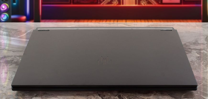 Acer Predator Helios 18 PHN18-72 (Intel Core Ultra 7 255HX, 32GB, 1TB, RTX 5070 TI 12GB) acer_predator_18_5070_ti фото