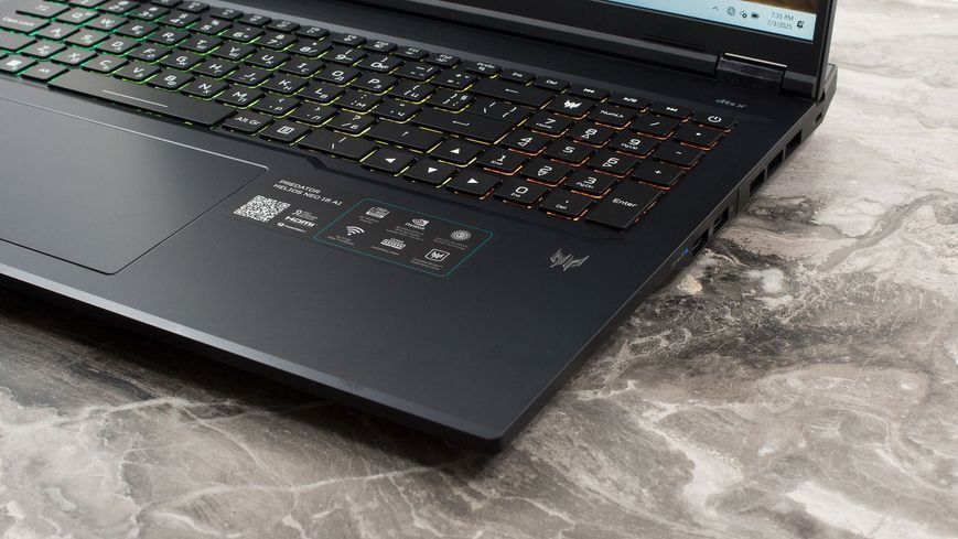 Acer Predator Helios 18 PHN18-72 (Intel Core Ultra 7 255HX, 32GB, 1TB, RTX 5070 TI 12GB) acer_predator_18_5070_ti фото