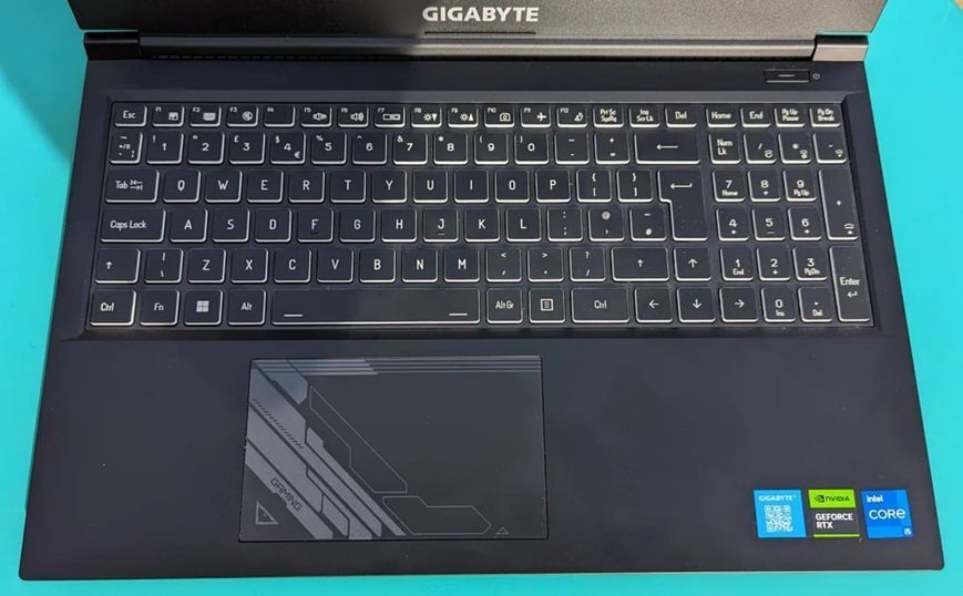 GIGABYTE G5 KF (Intel Core i5-12500H, 8GB, 512GB, RTX 4060 8GB) (KF-E3EE313SD) laptop_gigabyte_g5_4060 фото