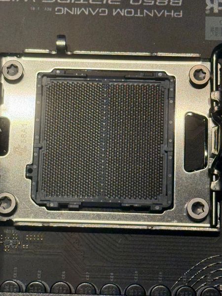 ASRock B850 Riptide WiFi mb_asrock_b850_wifi фото