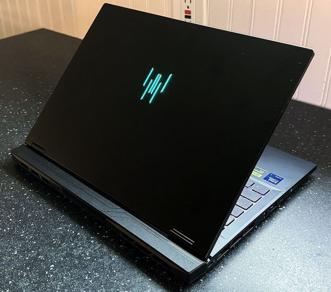 Acer Predator Helios Neo 14 (Intel Core Ultra 7 155H, 16GB, 1TB, RTX 4070 8GB) acer_predator_14_4070 фото